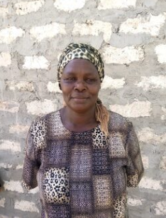 Ruth, Lehrerin mit Diplom an der Madongoni Star Primary School